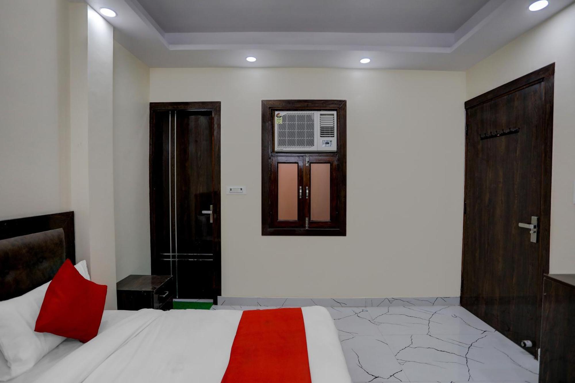 Hotel O Diamond Inn Új-Delhi Kültér fotó