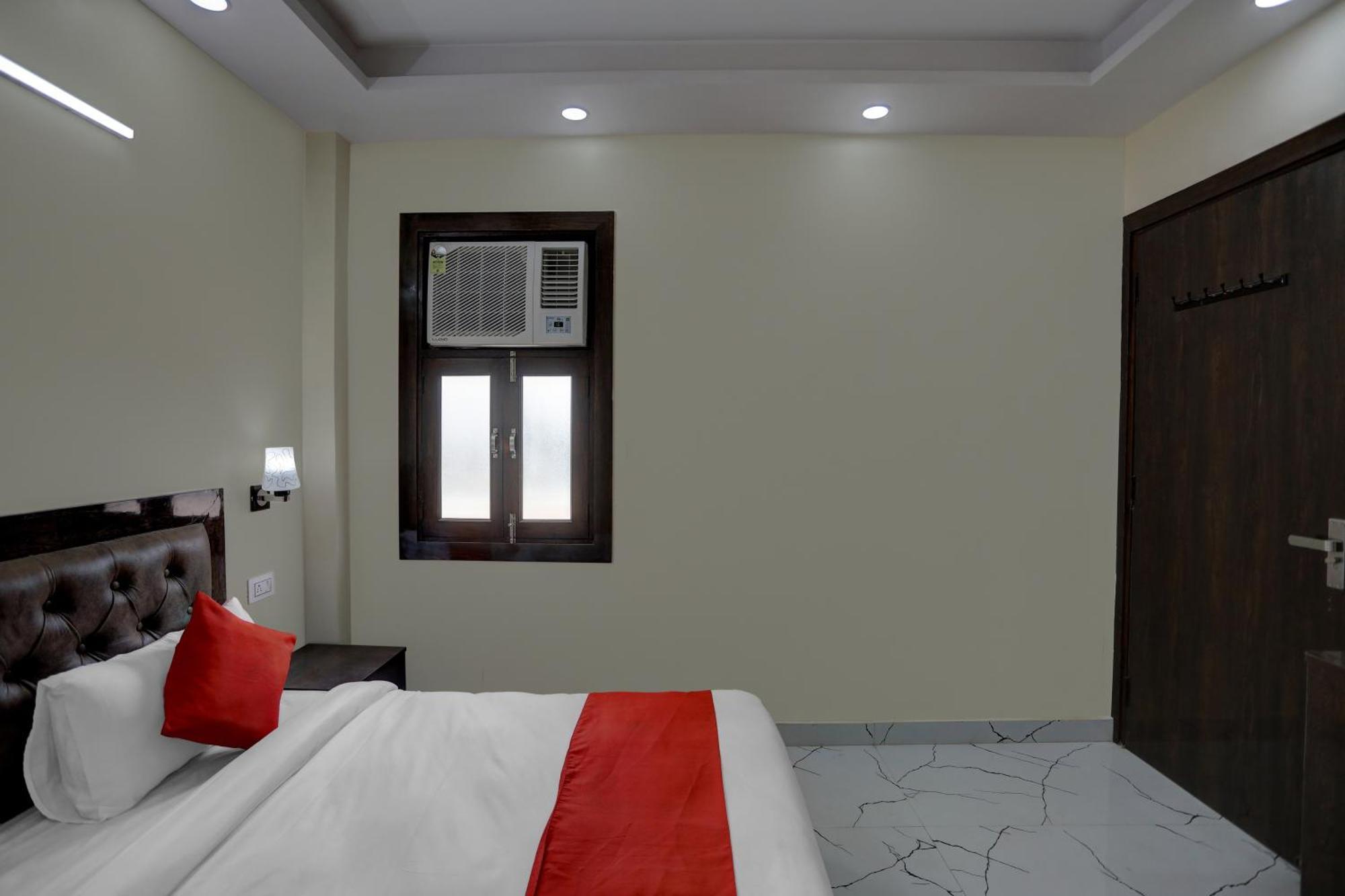 Hotel O Diamond Inn Új-Delhi Kültér fotó