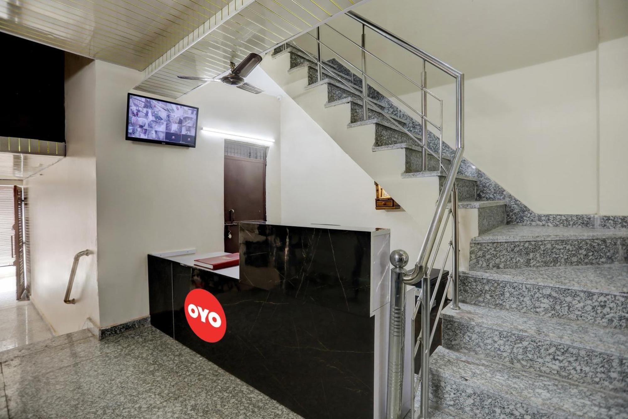 Hotel O Diamond Inn Új-Delhi Kültér fotó